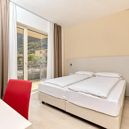 Отель Astoria - 3stelle S Мальчезине