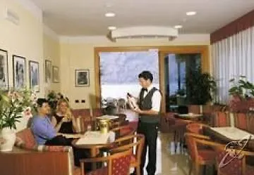 阿斯托利亚酒店 3* 马尔切西内