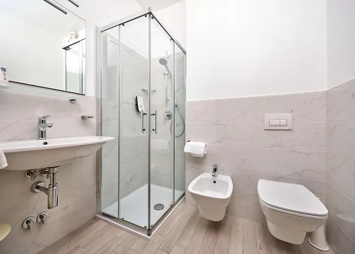 Astoria - 3stelle S 3*