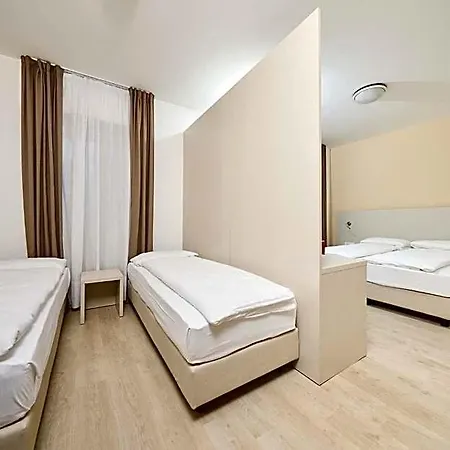 Astoria - 3stelle S 3*